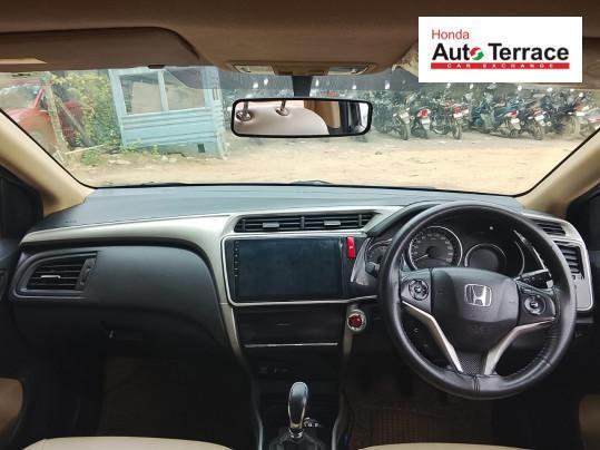 Honda City 1.5 V MT SUN ROOF 2016