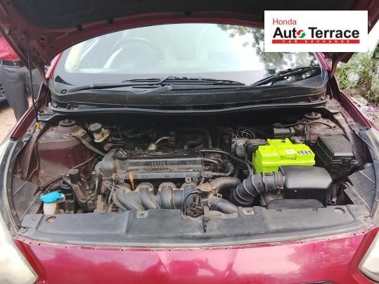 Hyundai Verna 1.6 VTVT SX 2013