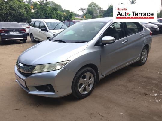 Honda City 1.5 V MT SUN ROOF 2016