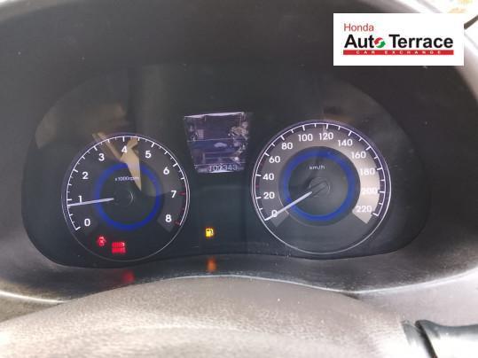 Hyundai Verna 1.6 VTVT SX 2013