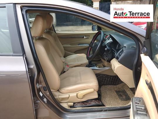 Honda City 1.5 V I-VTEC EXCLUSIVE 2013