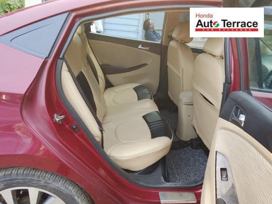 Hyundai Verna 1.6 VTVT SX 2013
