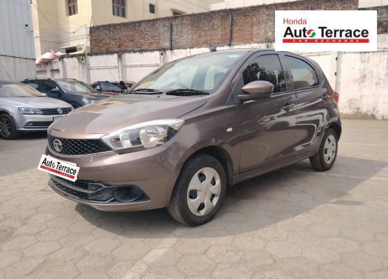 Tata Tiago Revotron XT 2017