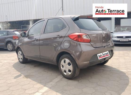 Tata Tiago Revotron XT 2017