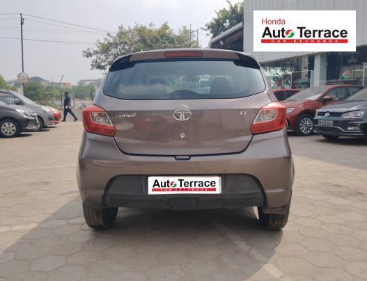 Tata Tiago Revotron XT 2017