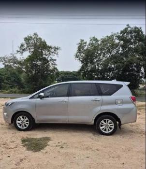 Toyota Innova Crysta 2.4 VX 8 STR 2017