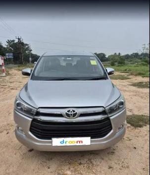 Toyota Innova Crysta 2.4 VX 8 STR 2017