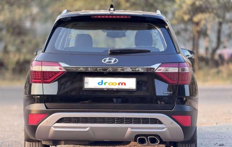 Hyundai Alcazar Signature (O) 7 Seater 1.5 Diesel AT 2024