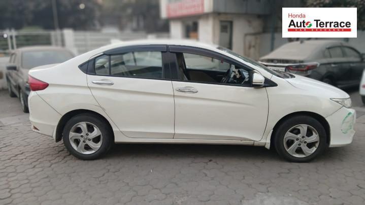 Honda City V i-VTEC 2014