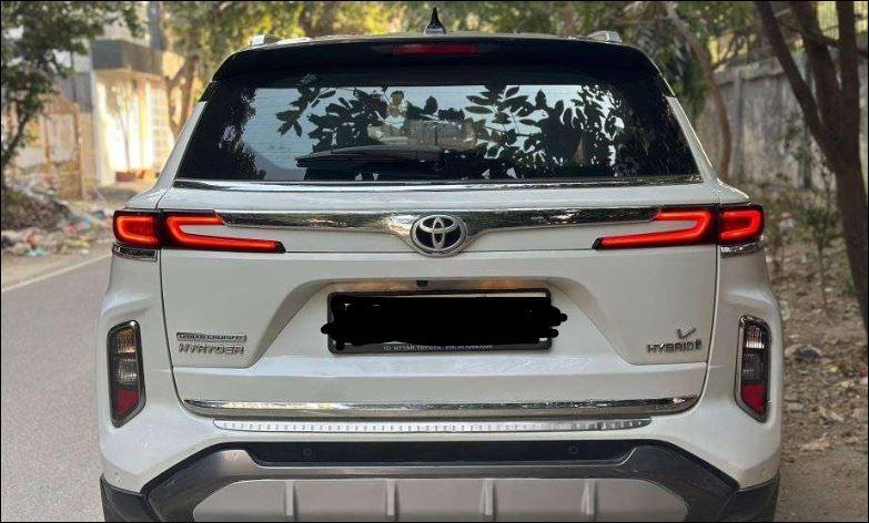 Toyota Urban Cruiser Hyryder V Hybrid 2024