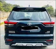 Toyota Innova Hycross ZX Hybrid 7 STR 2023