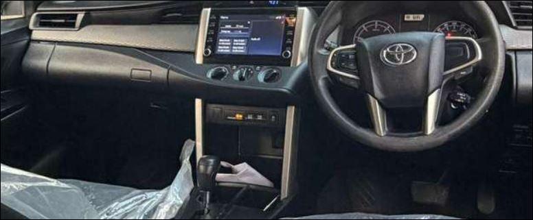 Toyota Innova Crysta 2.4 G 7 STR 2022