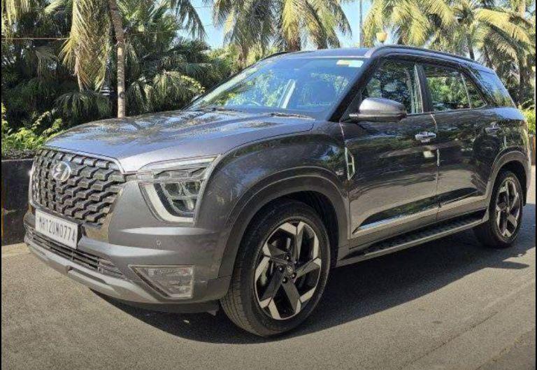 Hyundai Alcazar Signature (O) 6 STR 1.5 Diesel AT 2022