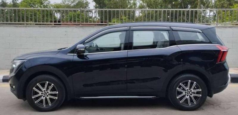 Mahindra XUV700 AX7 DIESEL AT 7 STR 2022