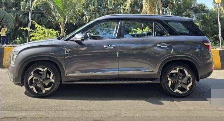 Hyundai Alcazar Signature (O) 6 STR 1.5 Diesel AT 2022