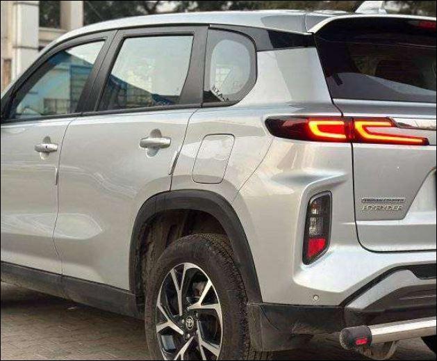 Toyota Urban Cruiser Hyryder S Hybrid 2025