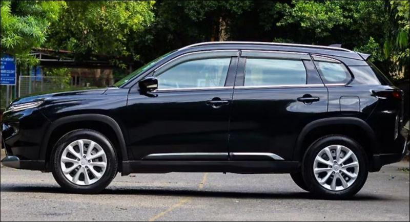 Toyota Urban Cruiser Hyryder E NeoDrive 2023