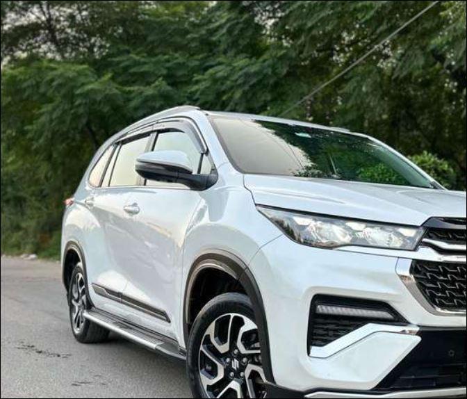 Maruti Suzuki Invicto Alpha Plus 7 STR 2023