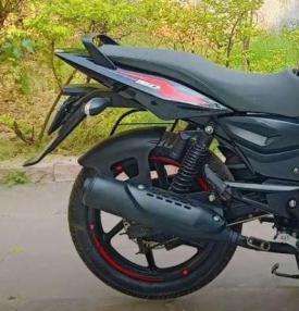 Bajaj Pulsar 150 Twin Disc 2024