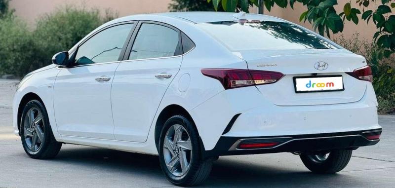 Hyundai Verna SX 1.5 CRDi AT 2022