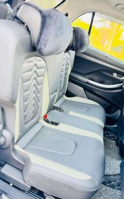 Hyundai Alcazar Signature (O) 7 Seater 1.5 Diesel AT AE 2024