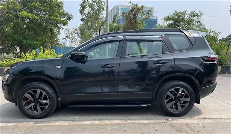 Tata Safari XZA Plus Red Dark Edition 2023