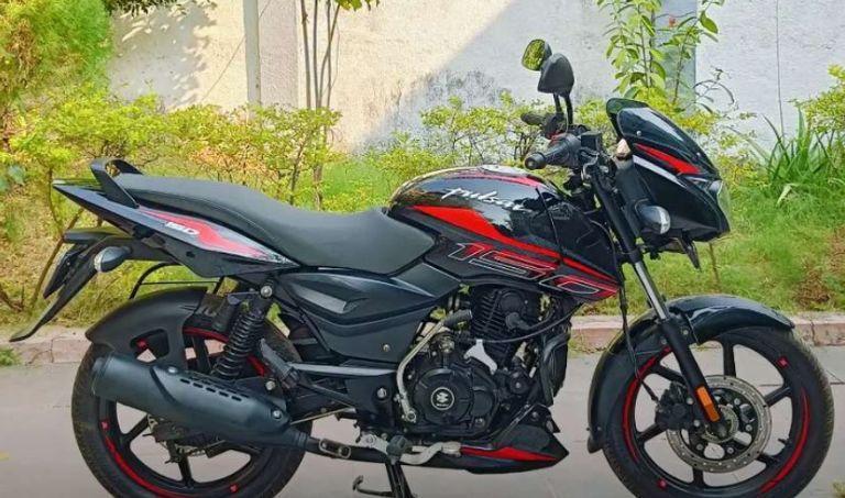 Bajaj Pulsar 150 Twin Disc 2024