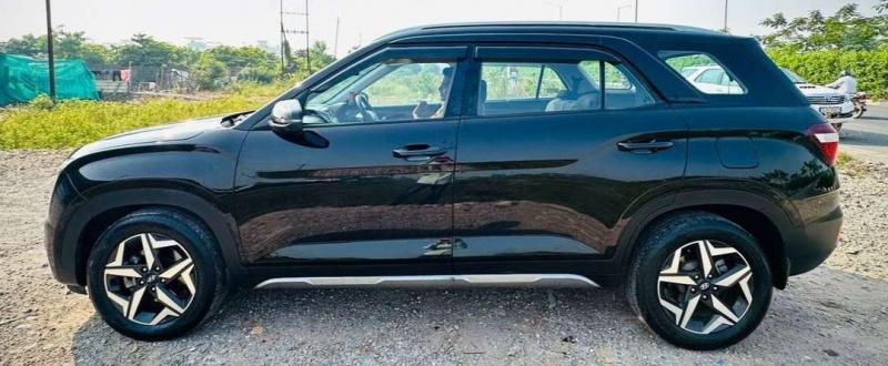 Hyundai Alcazar Prestige Exe (O) 7 STR 1.5 Diesel AT 2023