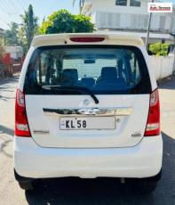 Maruti Suzuki Wagon R VXi 2017
