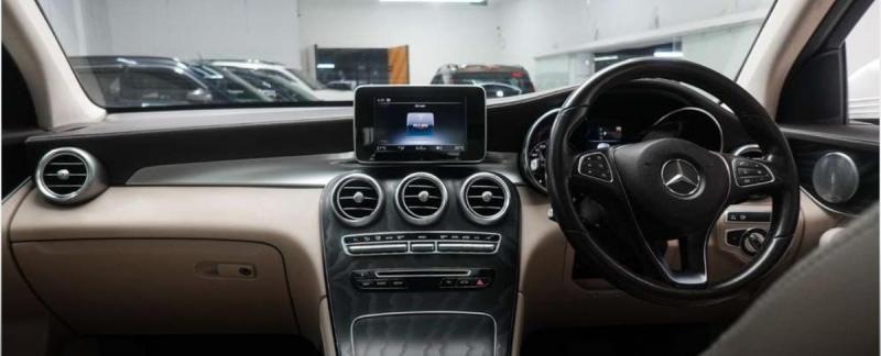 Mercedes-Benz GLC 220 D 4MATIC 2019