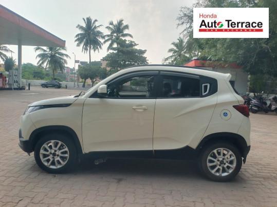 Mahindra KUV100 NXT K6 Plus D 5 STR 2017