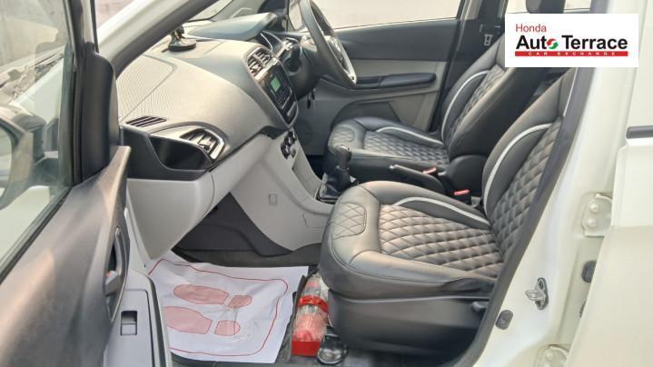 Tata Tiago Revotron XT 2022