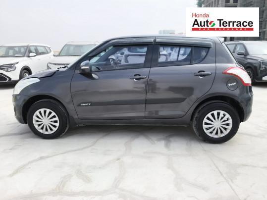 Maruti Suzuki Swift VXi (O) 2017