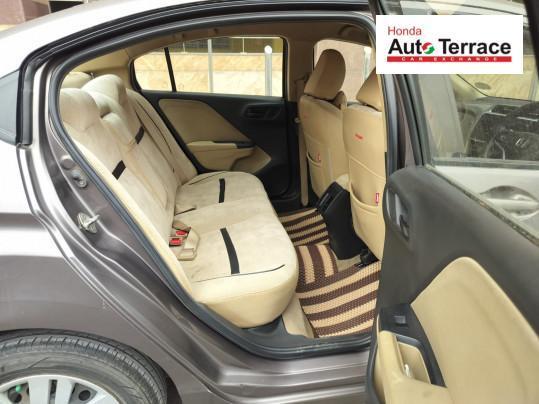 Honda City SV CVT i-VTEC 2016