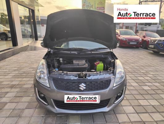 Maruti Suzuki Swift VXi 2011