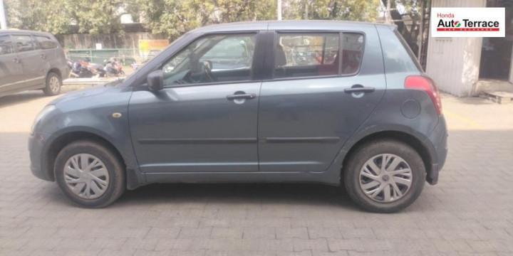 Maruti Suzuki Swift VXi 2011