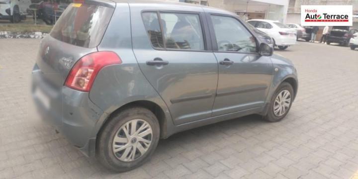 Maruti Suzuki Swift VXi 2011