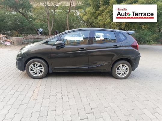 Honda Jazz VX CVT i-VTEC 2017