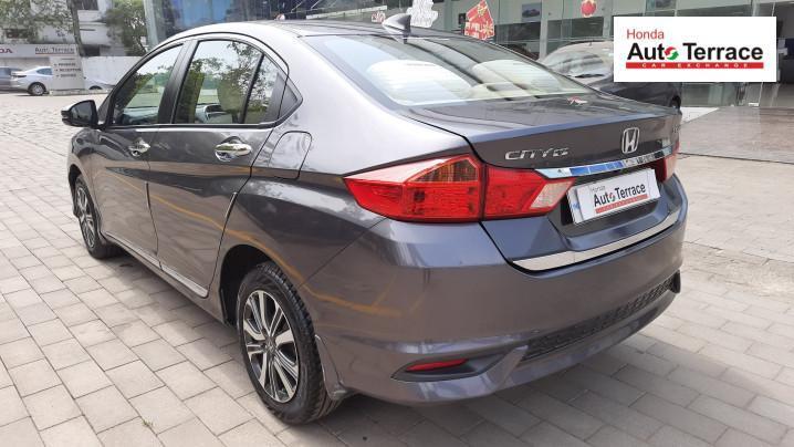 Honda City V MT AVN 2018