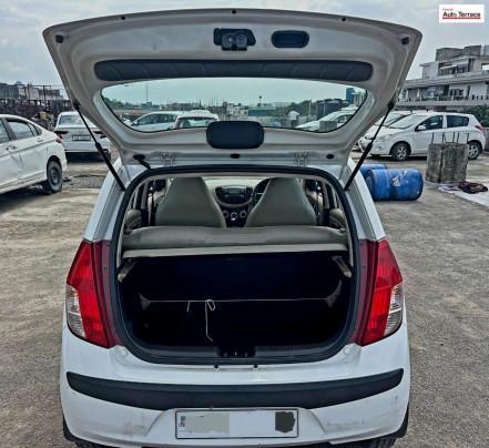 Hyundai i10 Sportz 1.2 2011