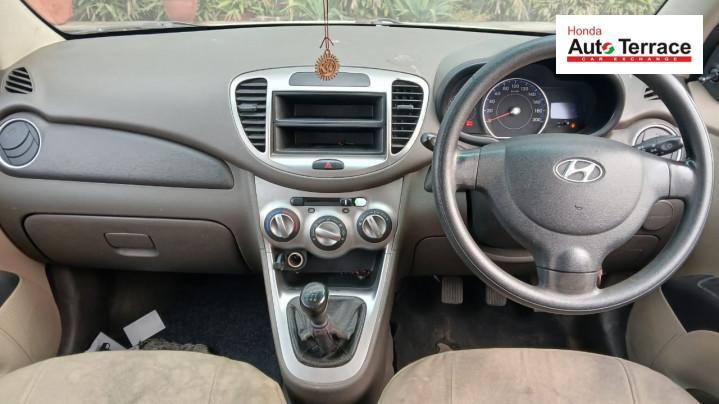 Hyundai i10 Magna 2015