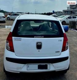 Hyundai i10 Sportz 1.2 2011