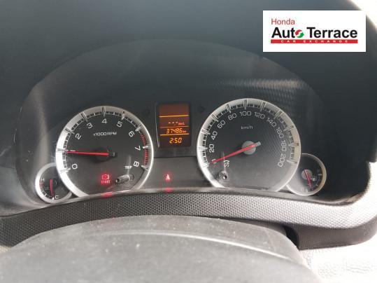 Maruti Suzuki Swift VXi 2015