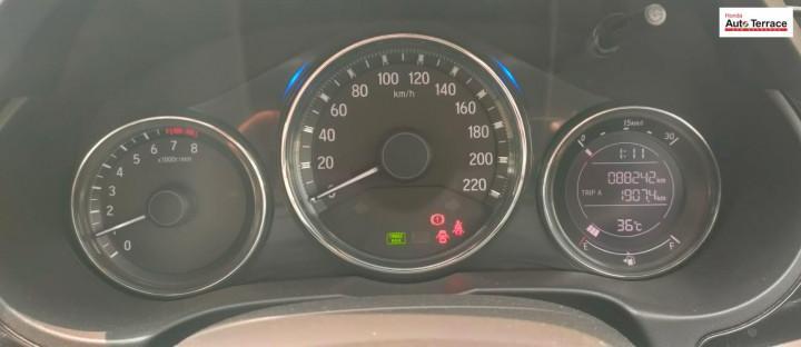 Honda City V MT AVN 2018