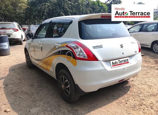 Maruti Suzuki Swift VXi 2015