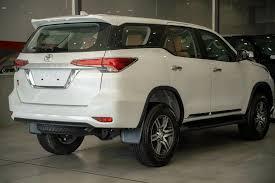 Toyota Fortuner 2.7 4x2 AT 2024