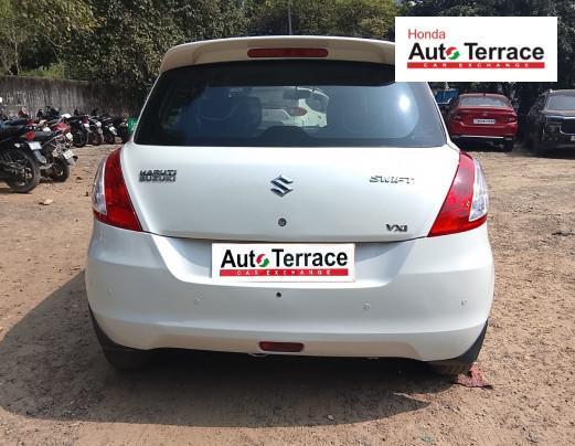 Maruti Suzuki Swift VXi 2015