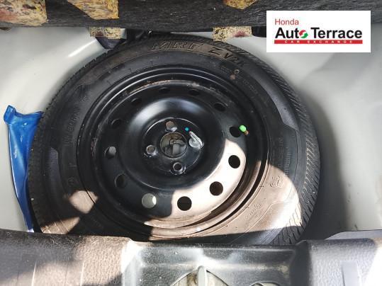 Maruti Suzuki Swift VXi 2015