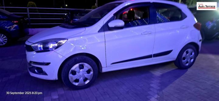 Tata Tiago Revotron XZ 2017