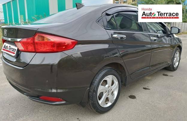 Honda City V i-DTEC 2014